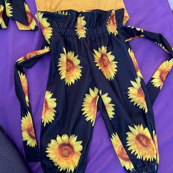 NWT!! Cute and Sassy Toddler Outfit - Picture 2 of 7